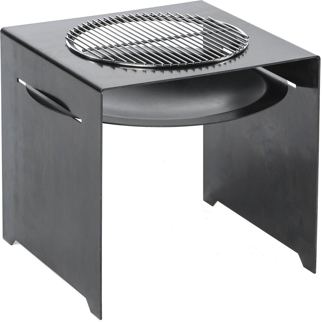 Die Grill- und Feuerschale »BASIC« ist ein robustes, schwarzes Metallgestell mit integrierter runder Grillrostoberfläche und Feuerschale darunter. Perfekt geeignet für Outdoor-Aktivitäten wie Grillabende und Camping.