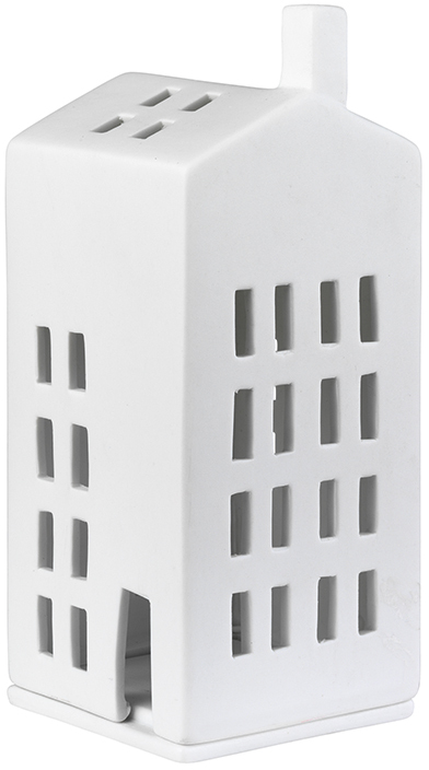Ein weißes Keramikhaus mit kleinen Fenstern und einer Öffnung für ein Teelicht. Es ist schlicht und minimalistisch gestaltet, geeignet als Dekoration oder Teelichthalter.