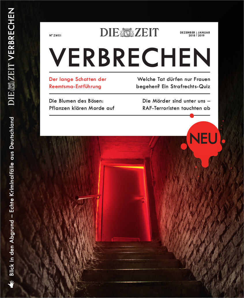 Das Cover des Magazins ZEIT VERBRECHEN 2/18 zeigt eine rote, dramatisch beleuchtete Treppe mit einem dunklen, geheimnisvollen Hintergrund. Der Titel und die Schlagzeilen des Magazins sind in weißer und roter Schrift dargestellt. Der Text auf dem Cover gibt einen Hinweis auf die Themen in dieser Ausgabe, einschließlich der Reemtsma-Entführung und einem Strafrechts-Quiz.