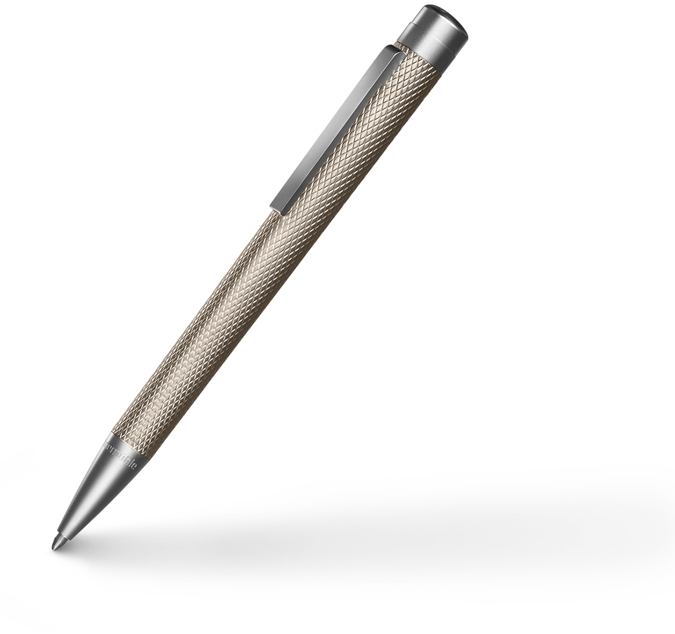 Ein eleganter Kugelschreiber der Slim Edition, hauptsächlich in Silber gehalten. Das Design des Stiftes ist schlank und metallisch, mit einem fein strukturierten Griffstück und glatter Spitze.