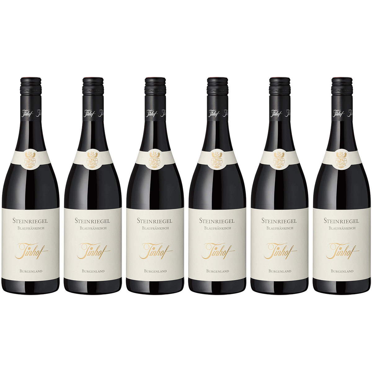 Sechs Flaschen Steinriegel Blaufränkisch Rotwein von Tinhof stehen nebeneinander, jeweils mit einem cremefarbenen Etikett und schwarzem Flaschenhals. Die Flaschen sind ordentlich in einer Reihe angeordnet und heben den hochwertigen Rotwein aus Österreich hervor.