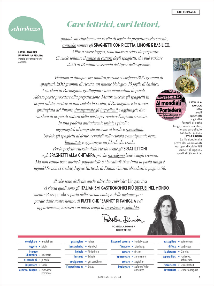 Adesso Magazin Ausgabe 08/2024. Die Startseite enthält einen Begrüßungsbrief der Redaktion, ein Editorial und ein Bild einer Pasta-Schüssel auf der linken Seite. Weiterhin sind Schlagzeilen von Artikeln und eine Abbildung von Spaghetti-Rezepten zu sehen. Farben hauptsächlich weiß, schwarz, rot, grün und gelb.