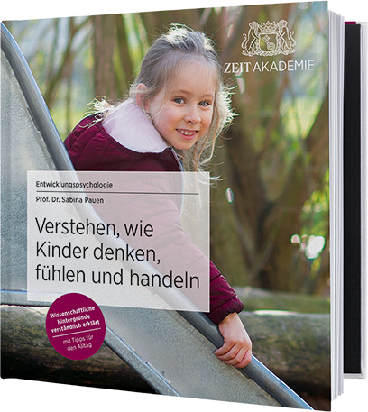 Das Bild zeigt das Buch 'Entwicklungspsychologie'-Seminar von ZEIT Akademie mit Prof. Dr. Sabina Pauen. Das Coverbild zeigt ein lächelndes Kind in einem pinken Pullover auf einem Spielplatz. Der Titel des Buches lautet 'Verstehen, wie Kinder denken, fühlen und handeln'.