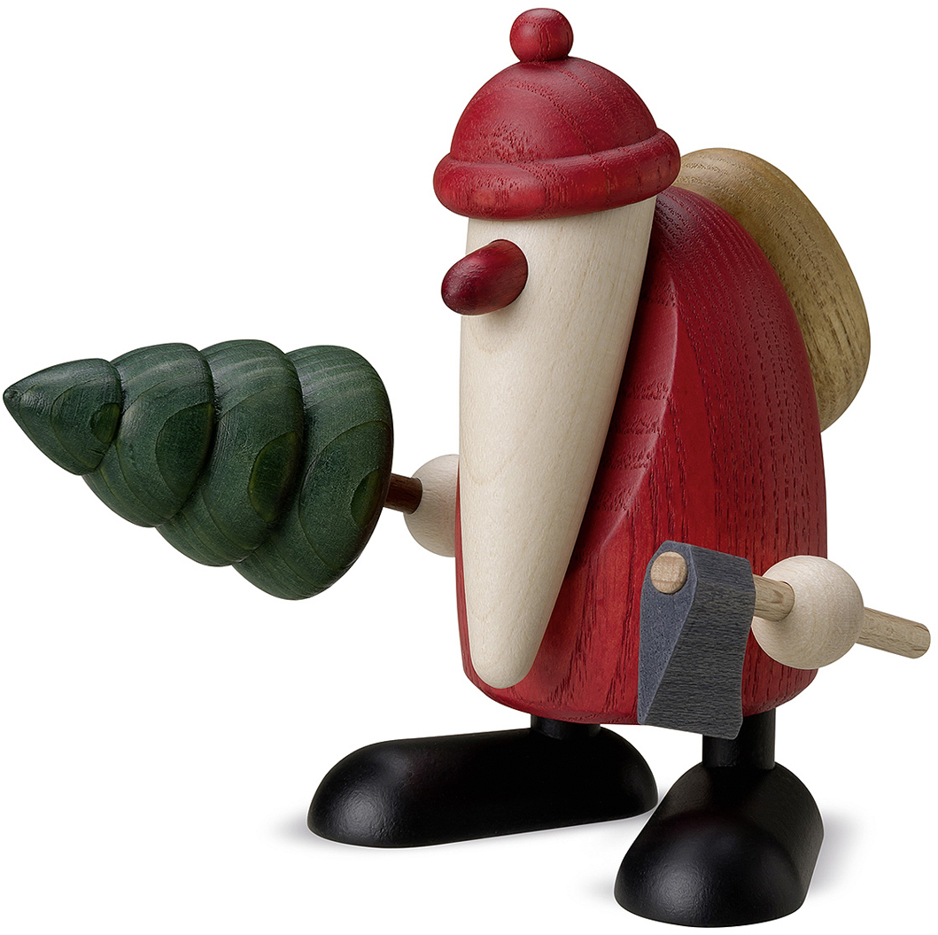 Eine handgefertigte Holzfigur eines Weihnachtsmannes, der eine grüne Tanne und eine Axt hält. Die Figur ist in Rot, Grün und Naturfarben gestaltet und steht auf schwarzen Füßen.